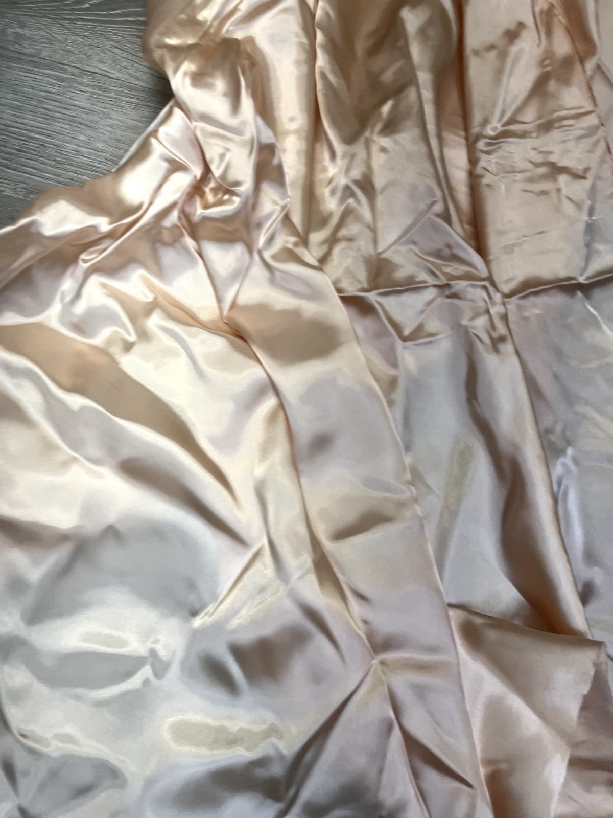 vintage liquid satin pink fabric textile 1950s 40s cold to touch 60" x 5 feet! 5