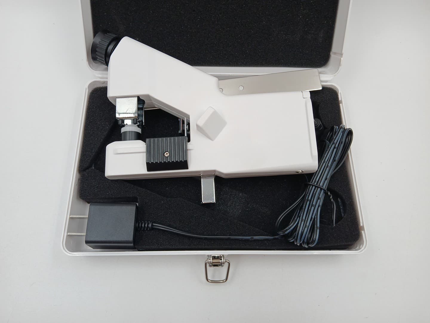 Optical Lensometer Manual Focimeter Portable Lens Meter Optometry Machine 0/15D 3