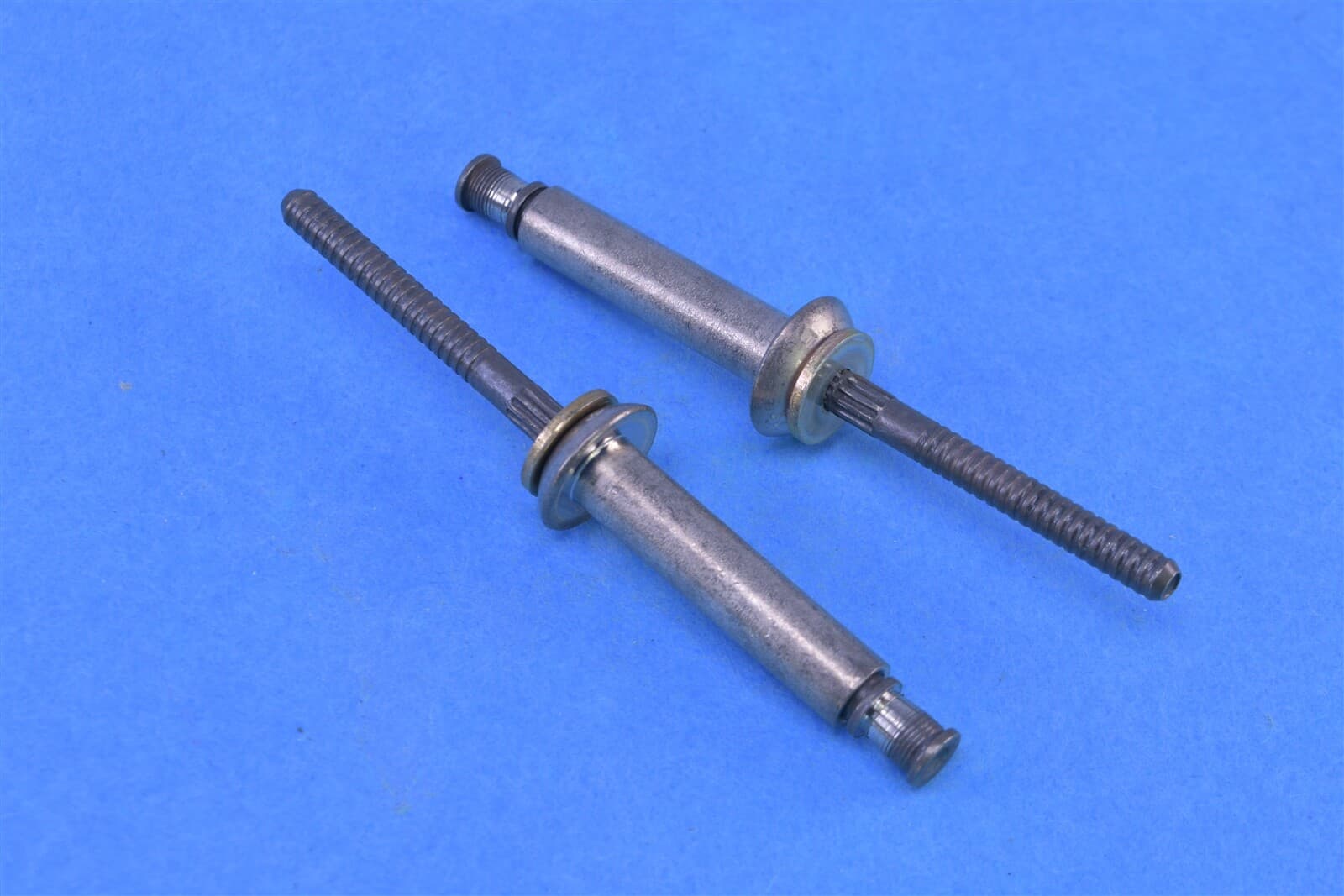 100 Textron HD 3/16 Dia,0.626 Blind Universal Titanium Rivet 5320-011528690 3