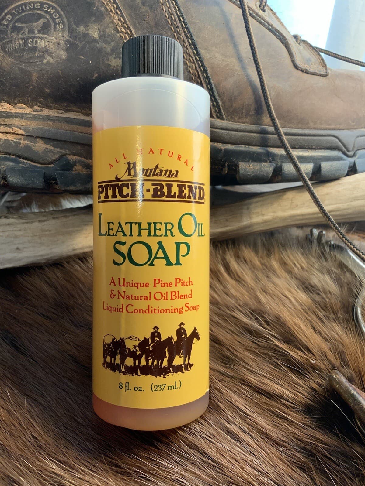 Montana Pitch Blend Leather Oil Soap, All Natural Leather Cleaner 8 Ounce