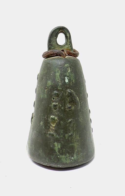 EARLY SMALL CHINESE BRONZE TEMPLE BELL - 3 1/2"TALL, 2 9/16" WIDE - DARK PATINA 4