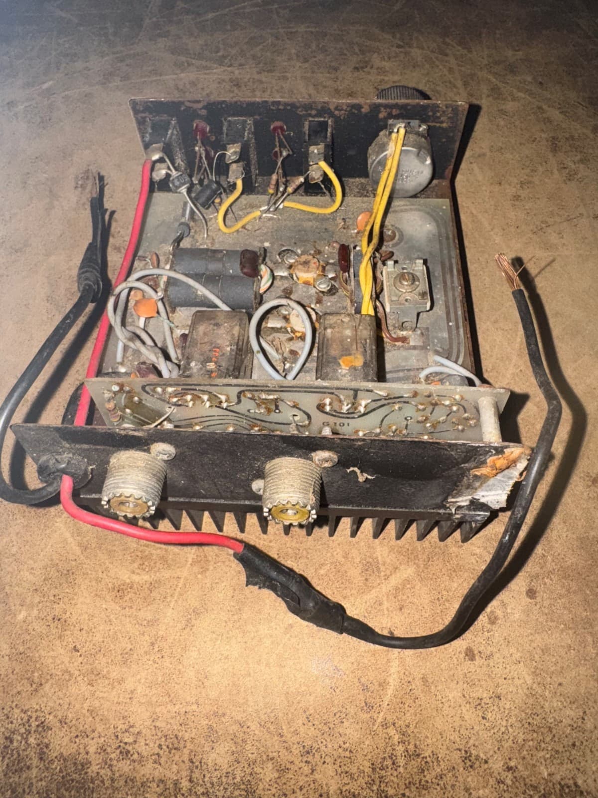 Linear Amplifier power watt RF ham radio preamp Transistor pills meter fan parts 6