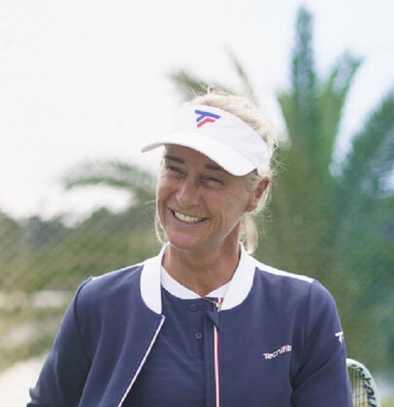 *NWT* UNISEX TECNIFIBRE PRO ADJUSTABLE TENNIS VISOR (WHITE) #55VISORC21 2