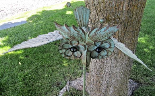 Wing Flapping Kinetic Metal Owl Yard Stake Wind Spinner Whirly-Gig Windmill 2