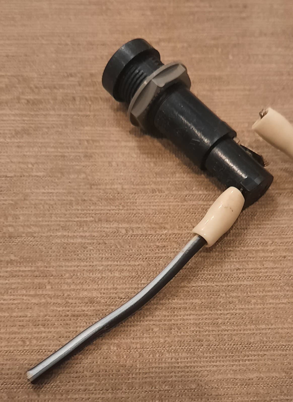 VTG Optical Lensmeter Manual, OEM Lensmeter Fuse & Holder (2) for Model #LM-25D  3