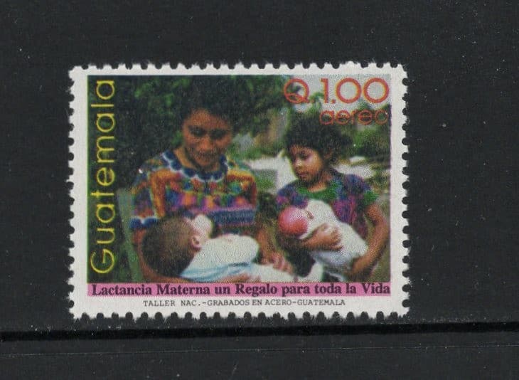 S6618   Guatemala  1997   Mother breastfeeding   1v.   MNH