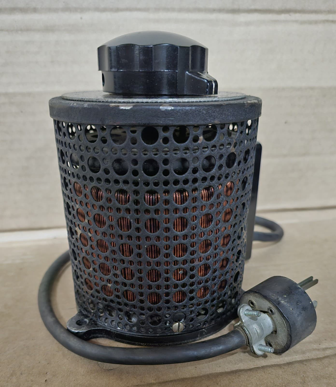 Superior Electric Co. Powerstate Model 116L Variable Transformer, Output 0-115 V 5