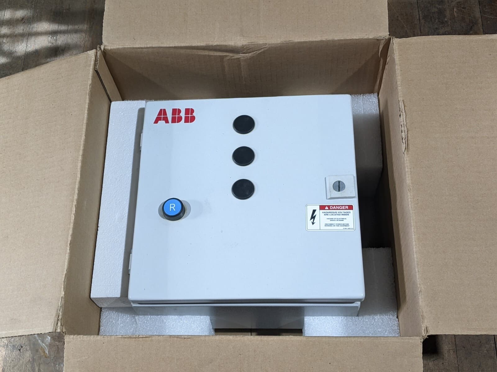 ABB AFN112-2S Non Combination Motor Starter Enclosure AF26-30-00-13 100-250 VAC 2