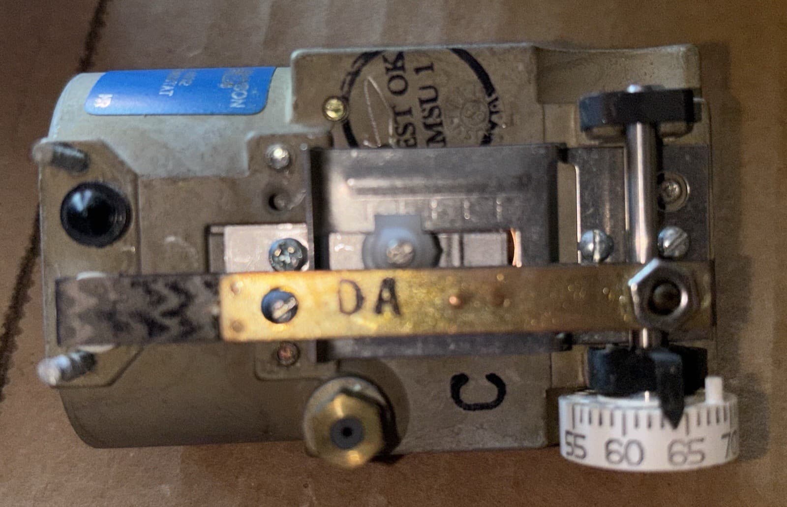 Johnson Controls T-4002-201 Pneumatic Thermostat, Single Temperature, Heating 6