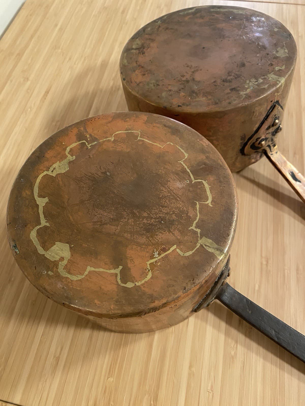 Two Antique Copper Pots - ‘Primitive’ - 8.5x4.5 -8x5.5 2