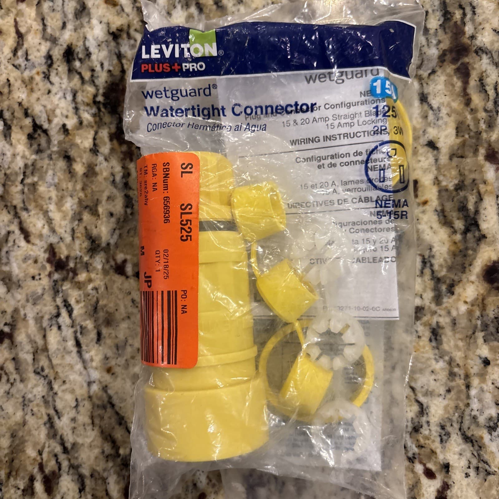 Leviton 15W47 Wet Guard Watertight Connector