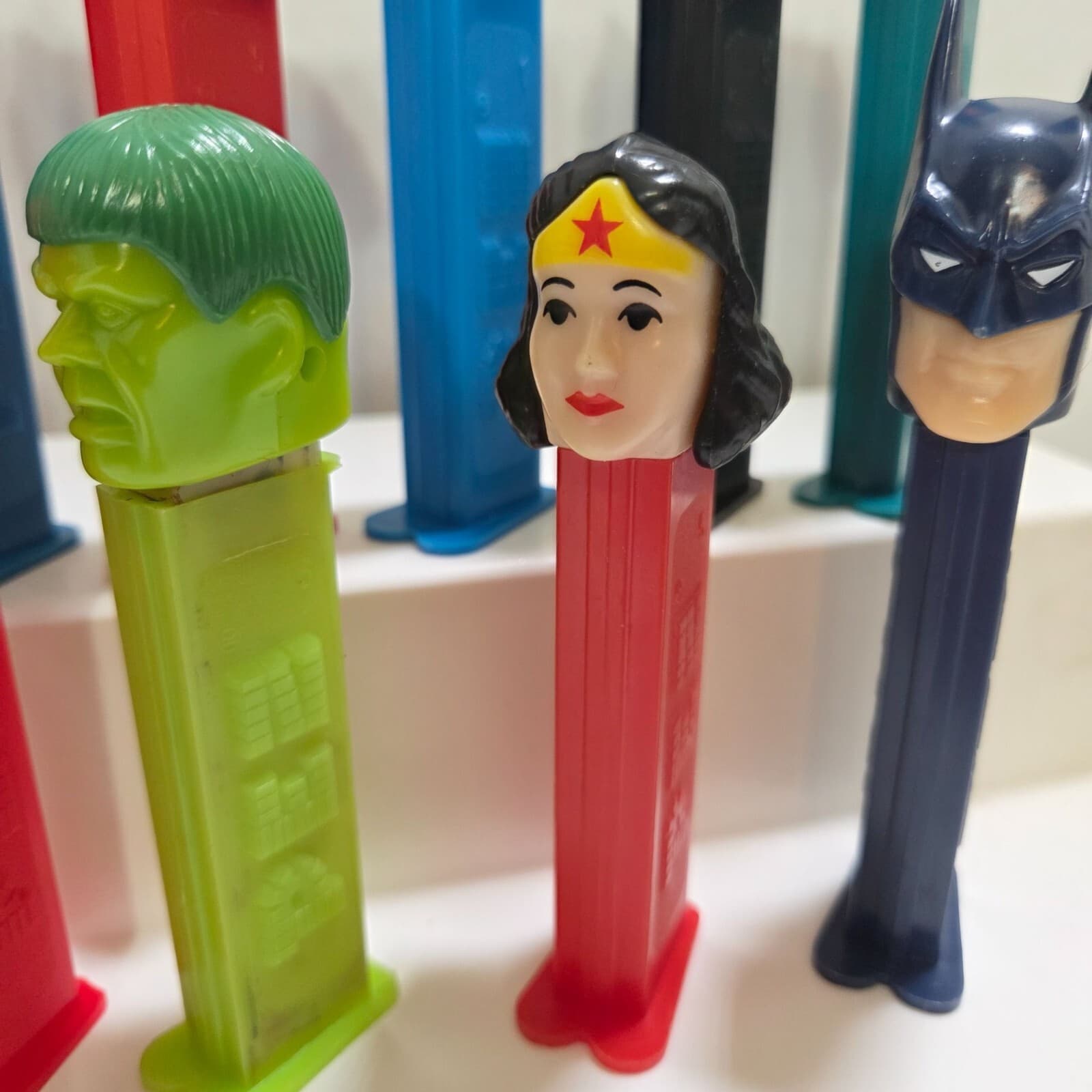 14 Vintage Pez Dispensers Feet Batman Spider-Man Wonder Woman Hulk Characters 6