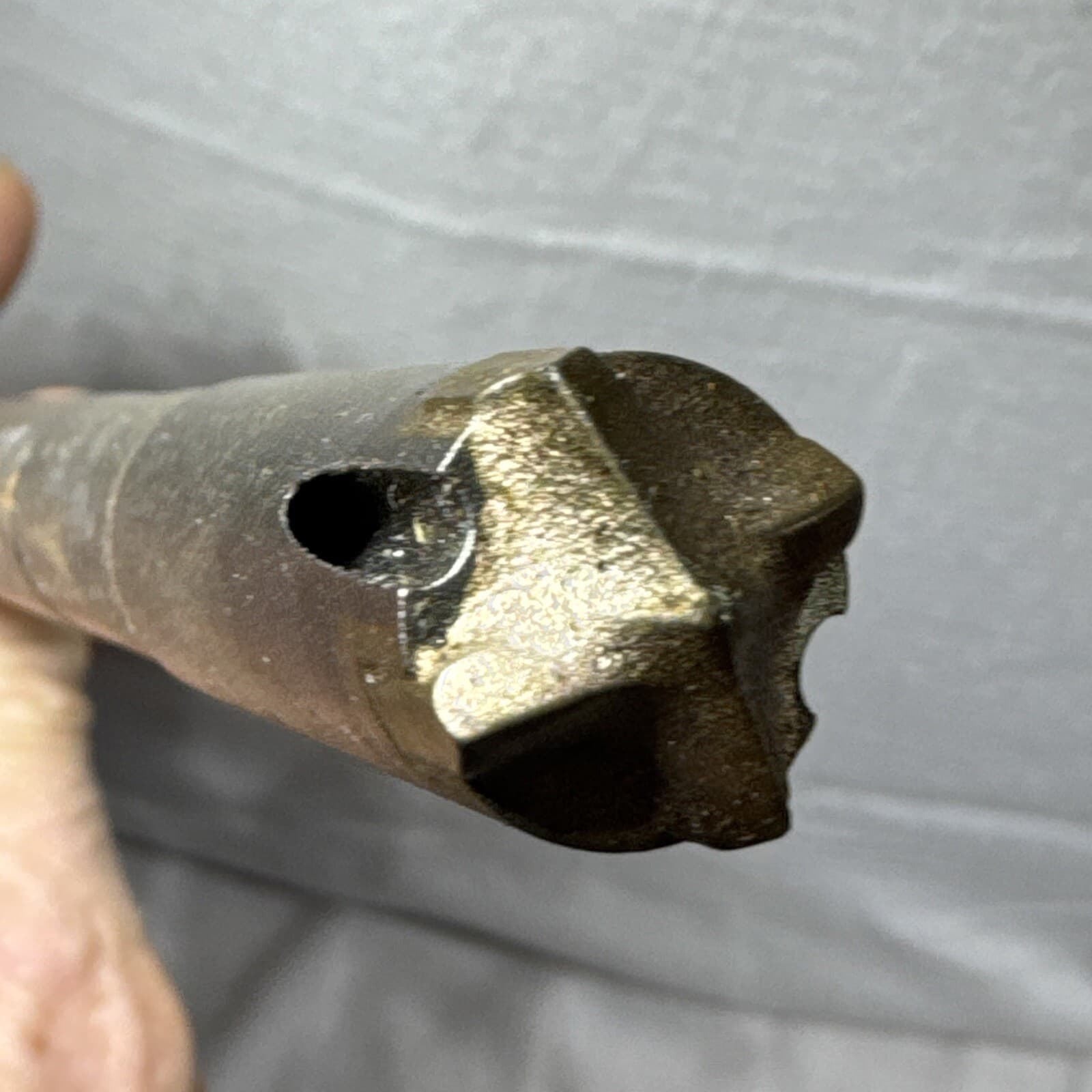 Hilti TE-YD Hollow Drill Bit 5/8” x 24” SDS Max 2074681 Dust Free Concrete Bit. 4