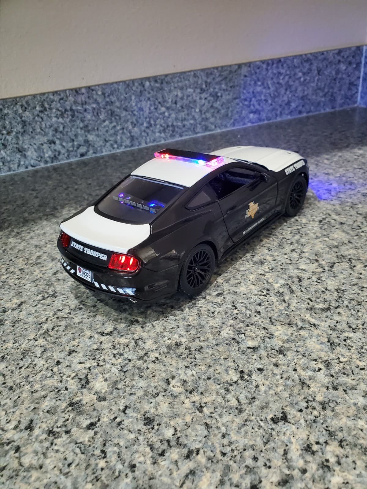 Texas State Trooper DPS Mustang w/ All Flashing Lights 4