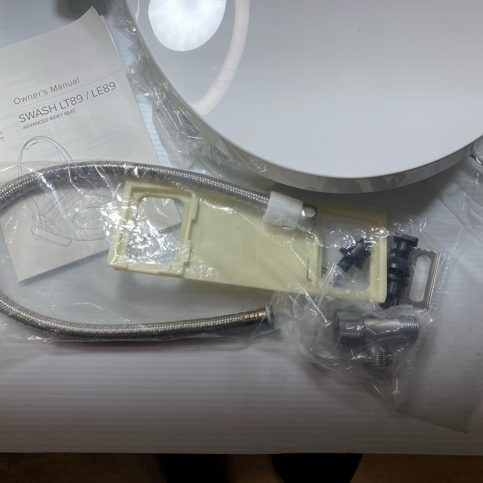 OPEN BOX|Brondell LT89-EW Swash Electronic Bidet Toilet Seat,  Oval, white  2