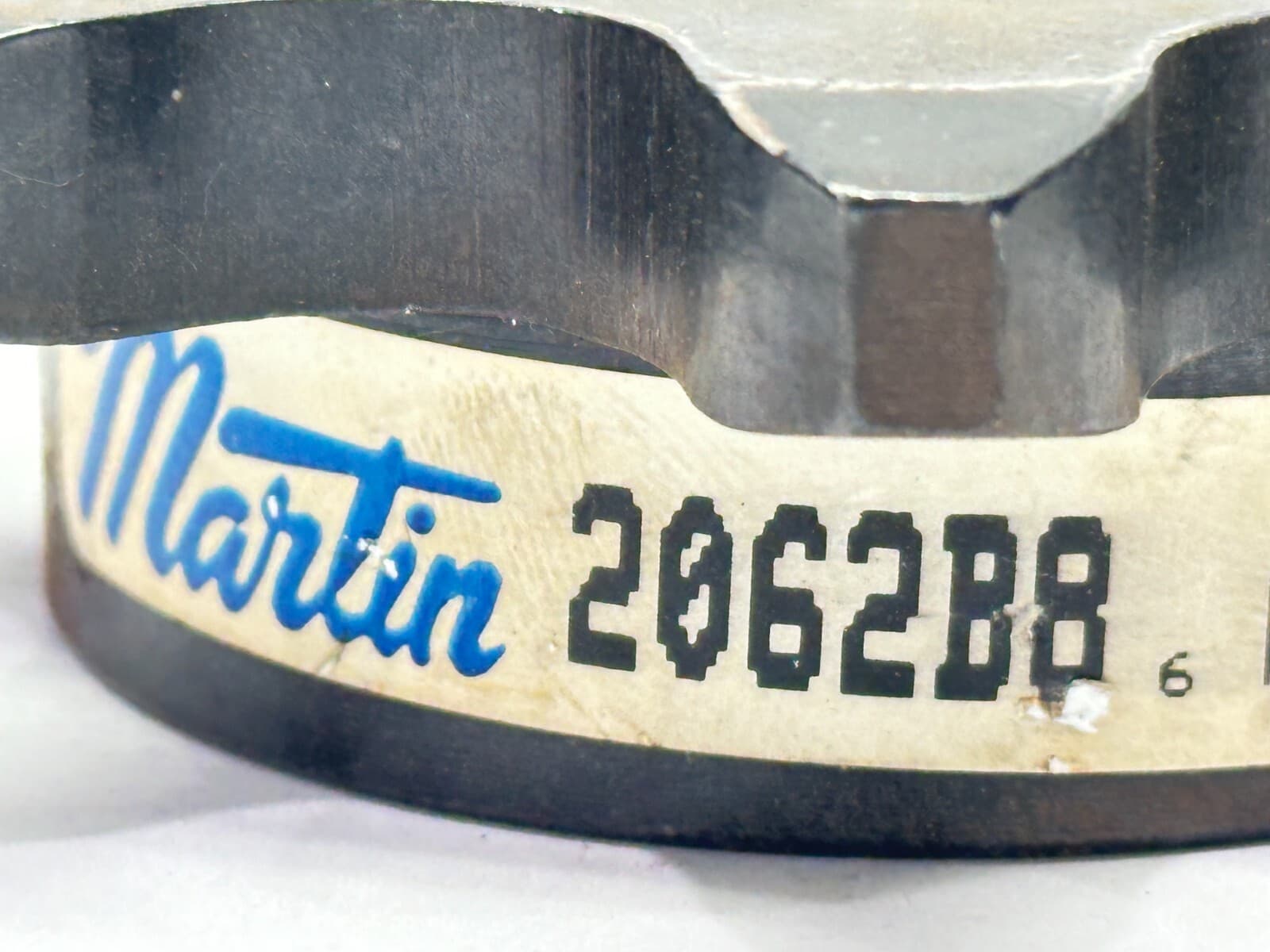 Martin 2062B8 Double Pitch Sprocket 2062 / 1-1/2" Chain 8 Teeth 0.75" Bore 5