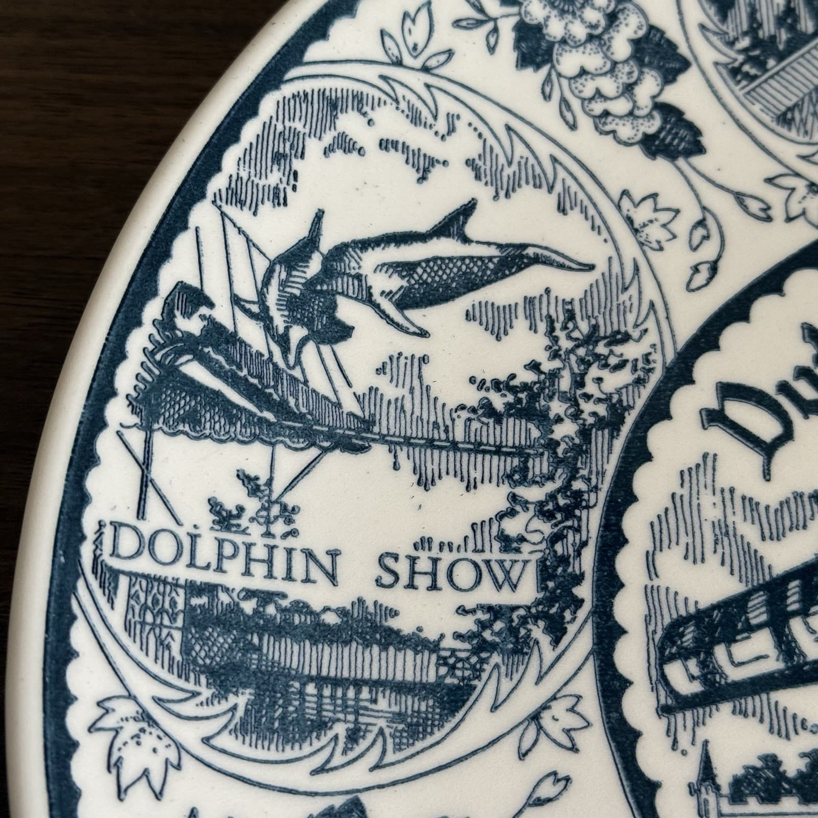 Vintage Lancaster PA Dutch Wonderland Souvenir Plate Ironstone 10" Blue MCM USA 6