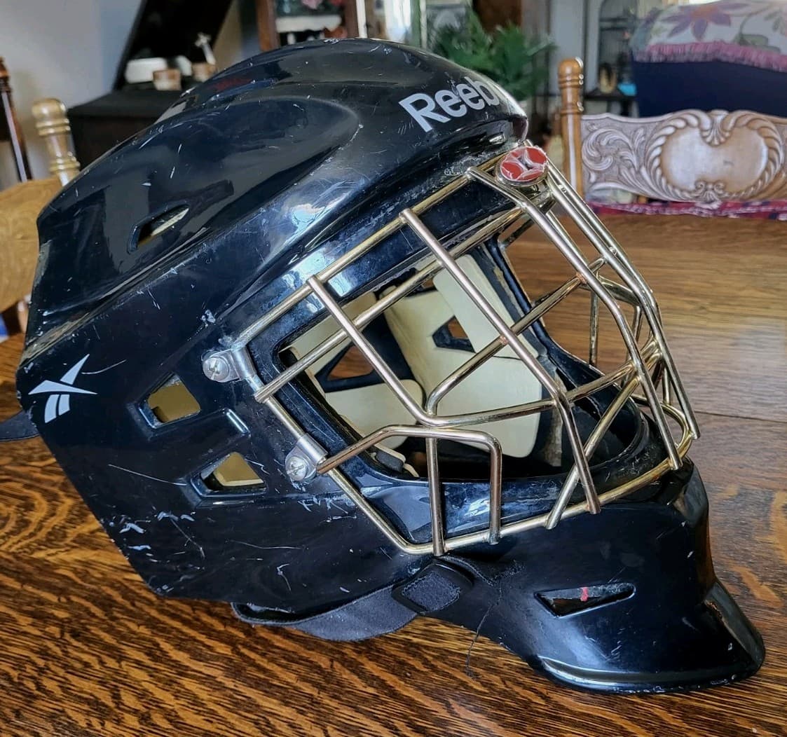Reebok 3K Goalie Mask Adult Medium Pre-Owned 2016