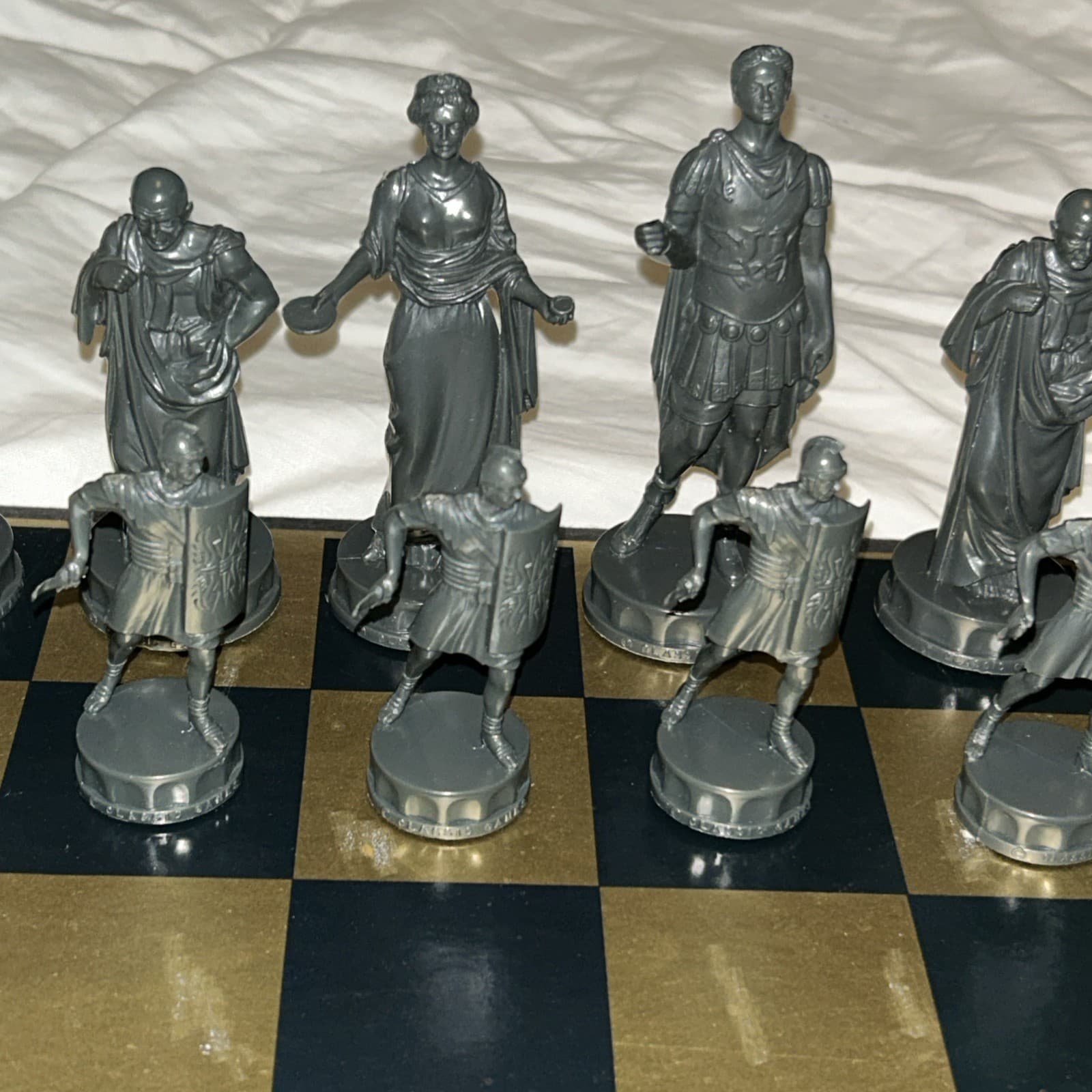 1963 Classic Games Collector's Series Chess Set Edition 1 Ancient Rome Edition 4