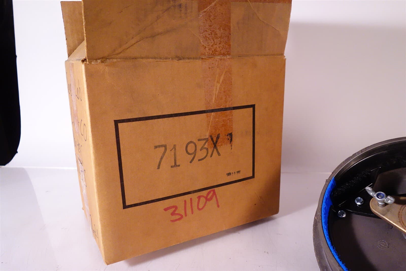 Almaco Seed Planter 7193X  3