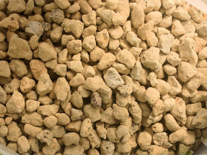 Japanese Kiryu Soil for Pines & Junipers Bonsai Tree - Large 16 L  2