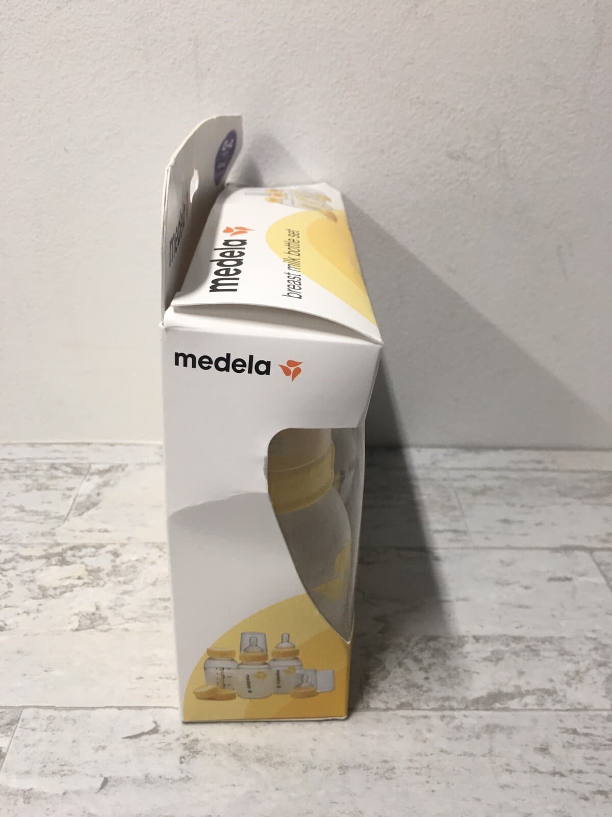 Medela 87131 Breastmilk Bottle Set (3 Bottles) 5 oz Storage Caps Included. NEW 3
