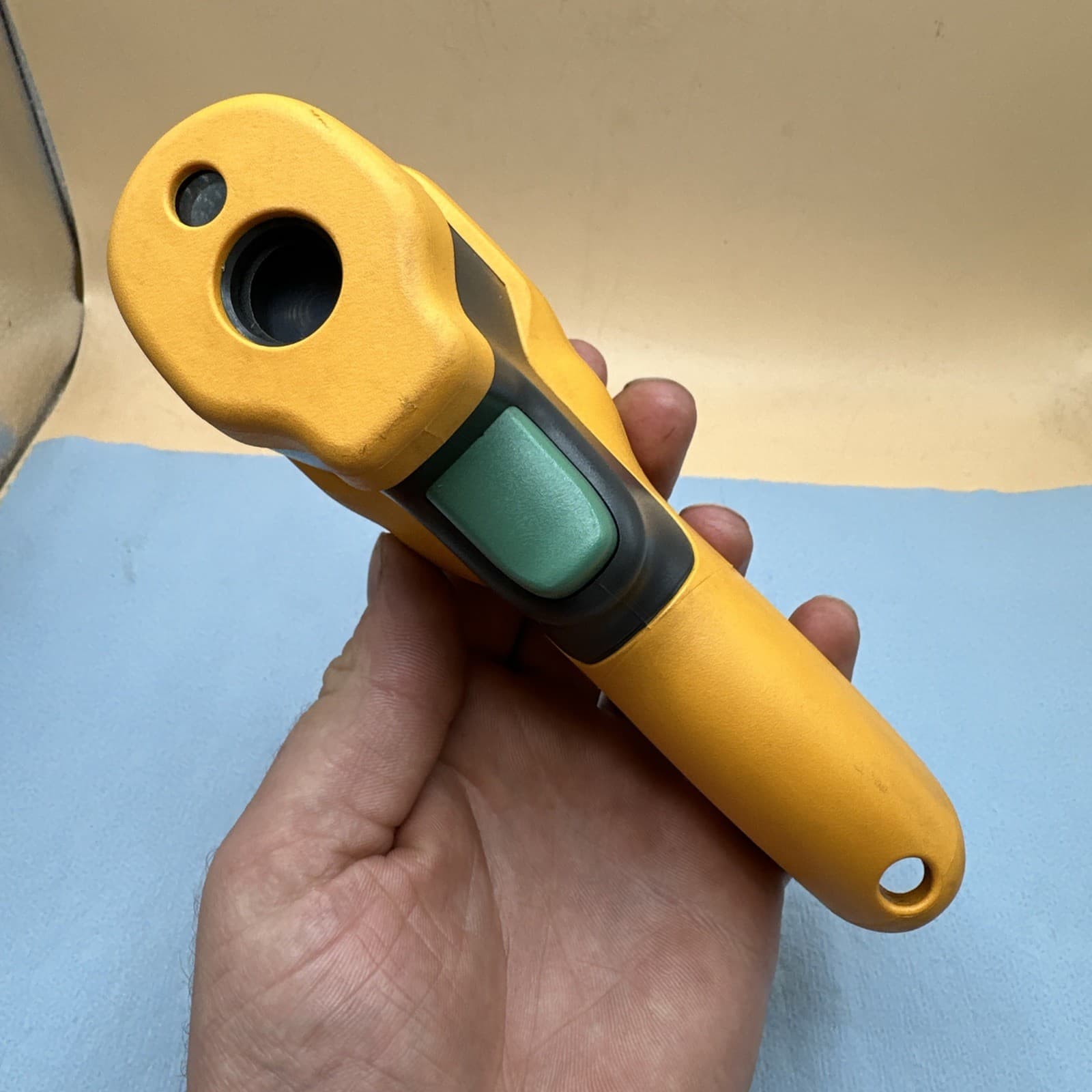 Fluke 62 Max Mini IR Thermometer Handheld Temperature Used IP54 Tested Working 3