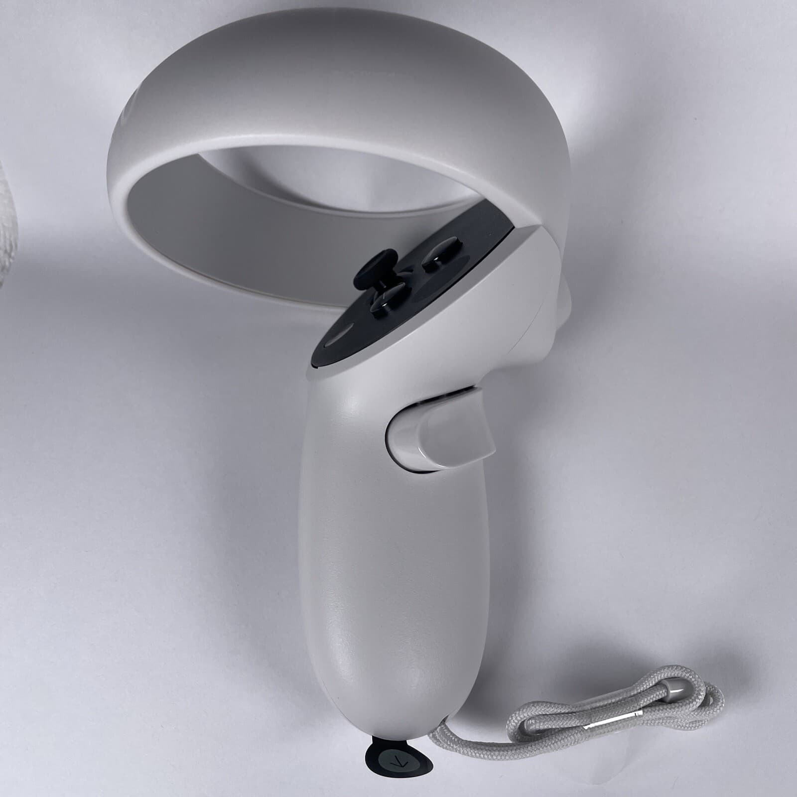 BRAND NEW Genuine Oculus Meta Quest 2 Touch Controller LEFT Hand LX39EM - No Box