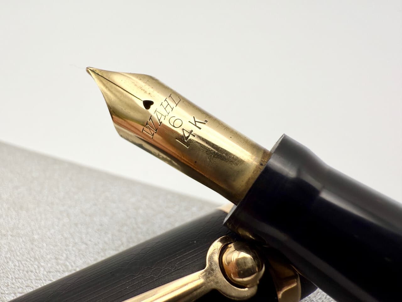 WAHL EVERSHARP OS 762 BCHR CHEVRON FOUNTAIN PEN F 14K #6 NIB 3