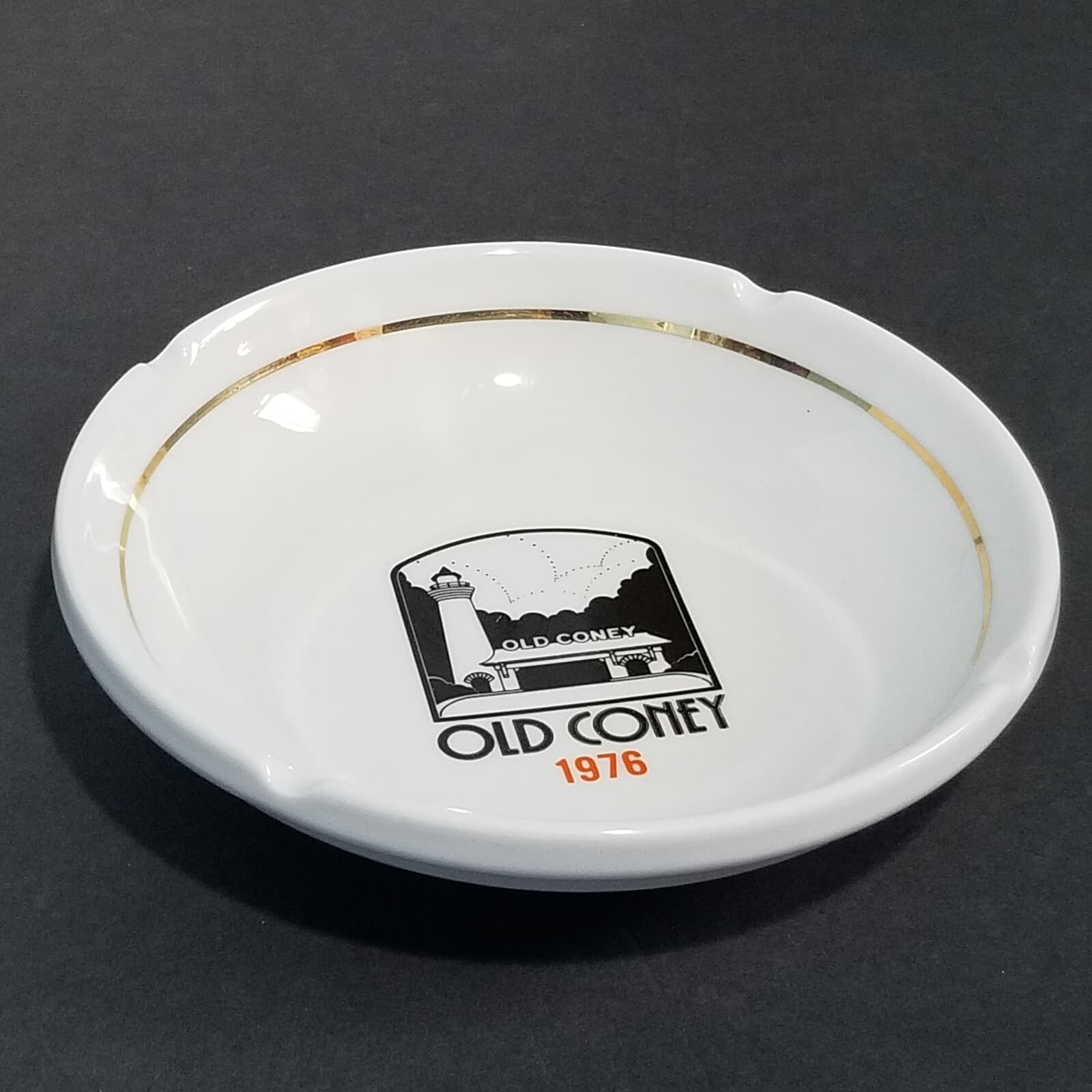 Vintage Cincinnati Ohio 1976 Old Coney Ashtray 7 Inch Round Ceramic  5