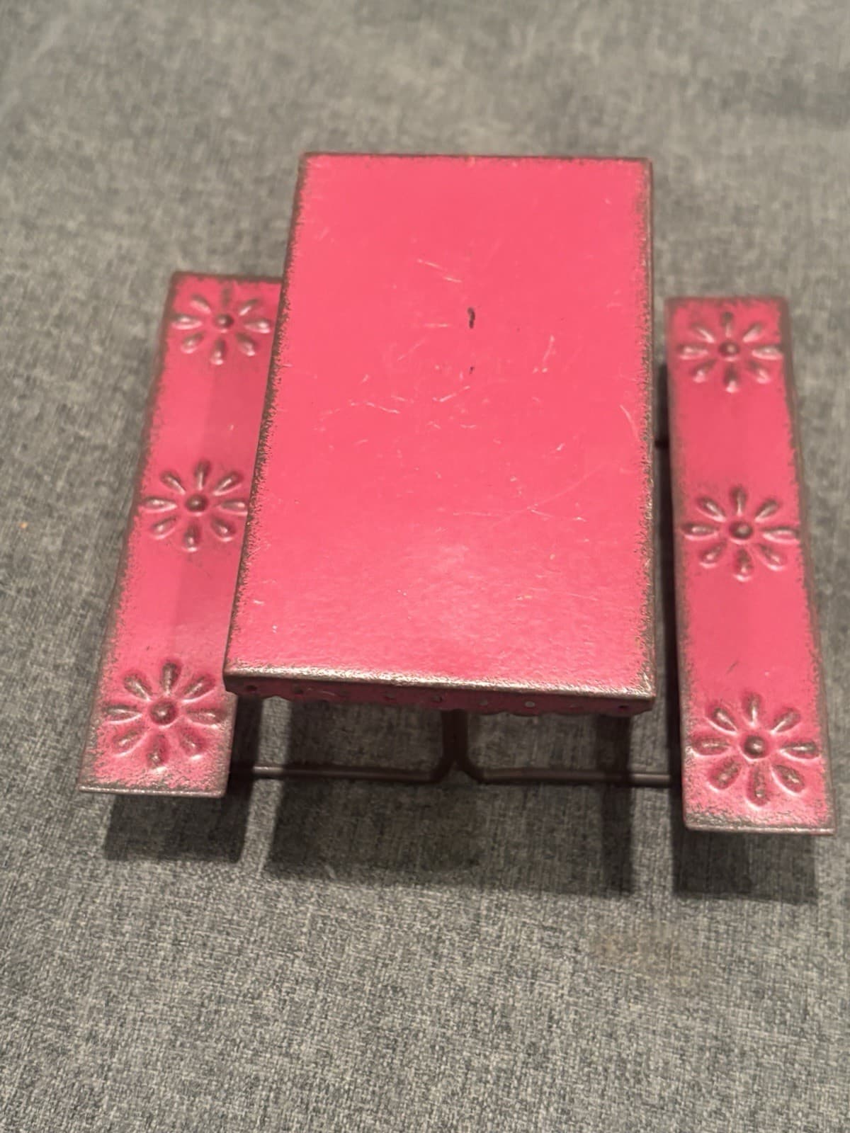 Fairy Garden Picnic Table Miniature Furniture VG Condition 2