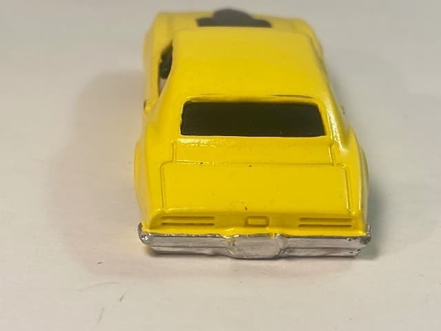 Up for auction is a Resin 1968 Pontiac Firebird HO Slot Car 4-Gear Body 6