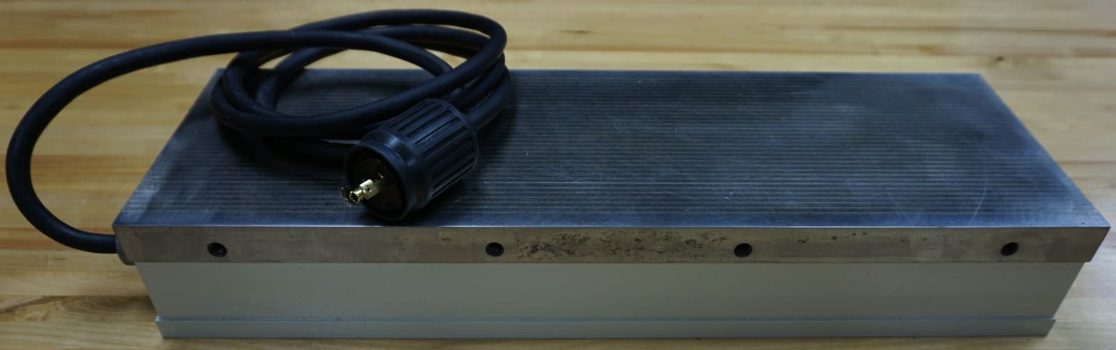 $150 OFF O.S. Walker LBP 6”x18” Fine Division Electromagnetic Chuck 5