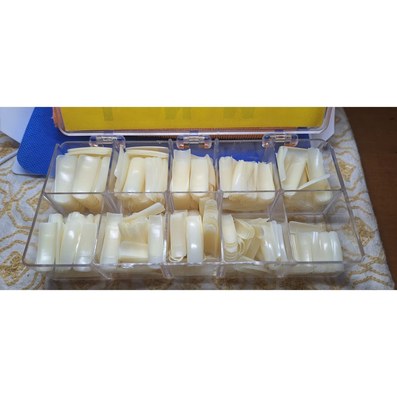 International Nail Manufacturer 500pc Professional Nail Assortment- Never used 2