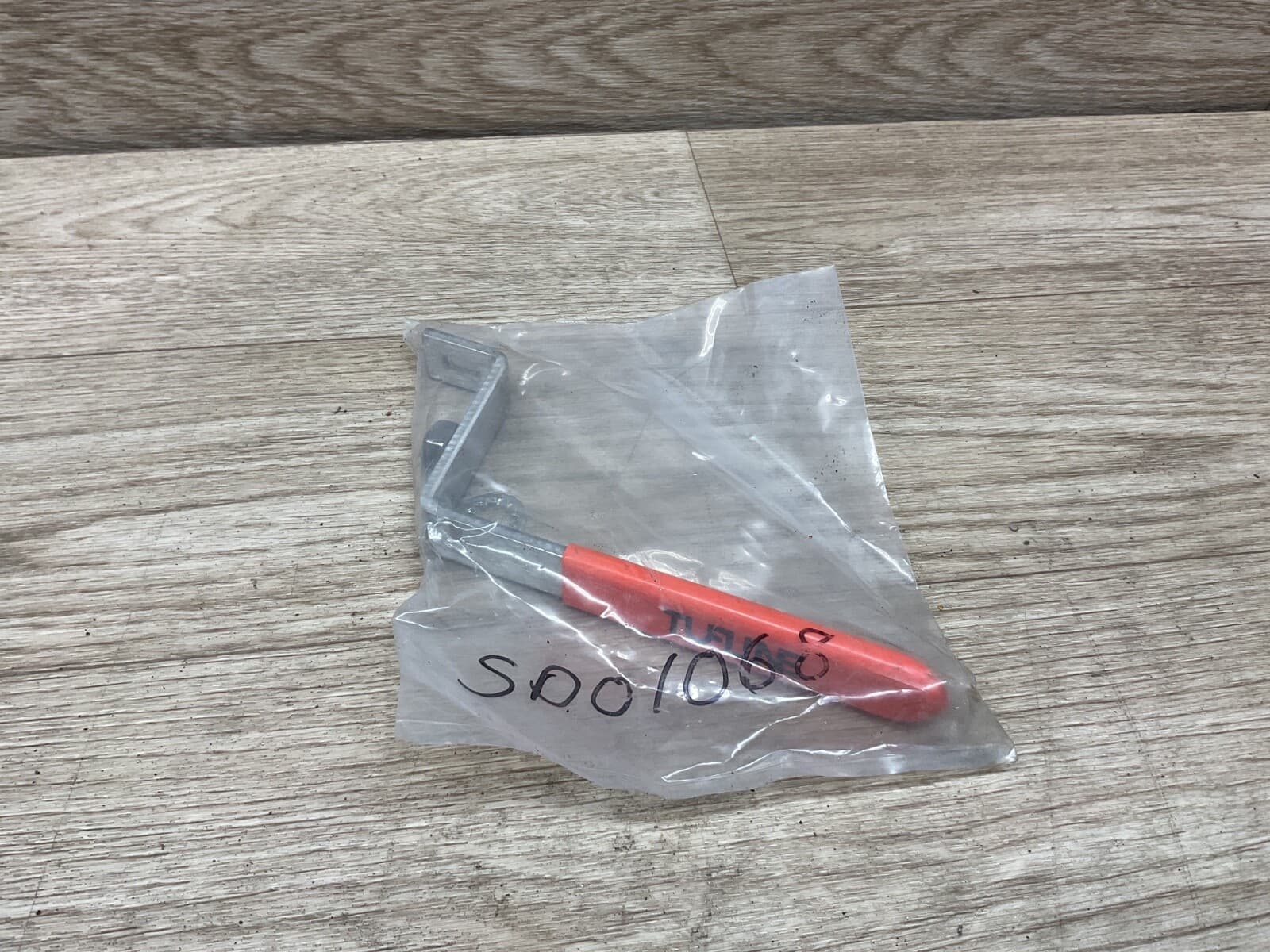 Tufline Valve Wrench Handle SD01068 #15C27*QC