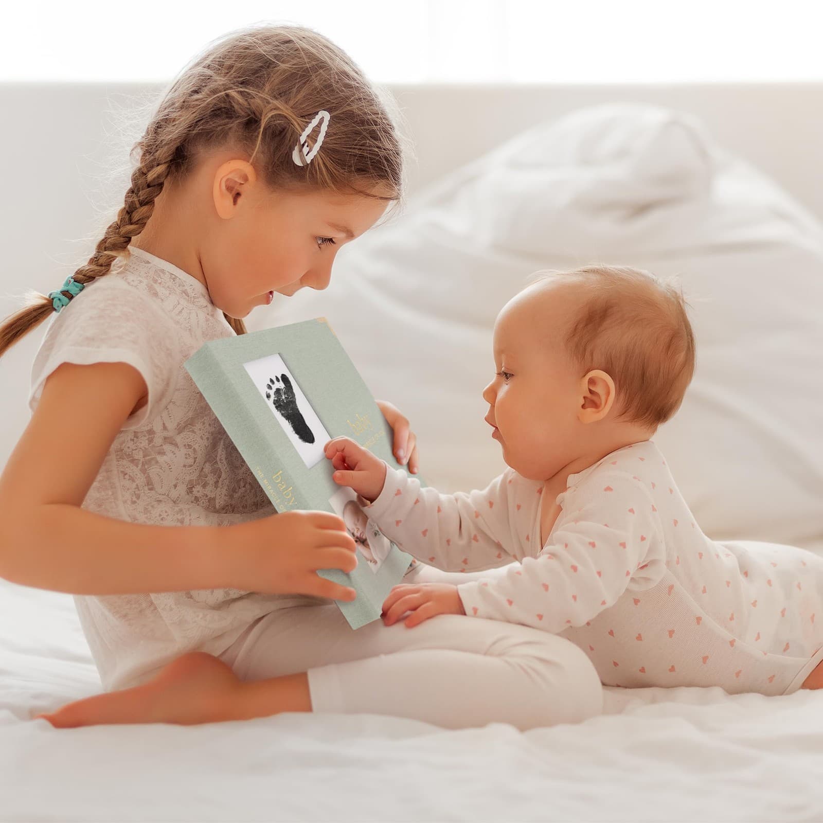 Keepsake Baby Memory Book for Boys and Girls – Timeless First 5 Year Baby Boo... 5