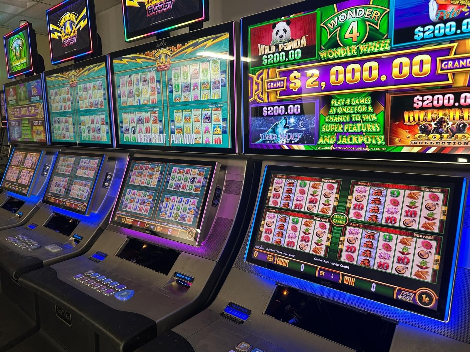 Aristocrat Helix Slant Wonder 4 Slot Machine, Buffalo Gold, Timber Wolf 2