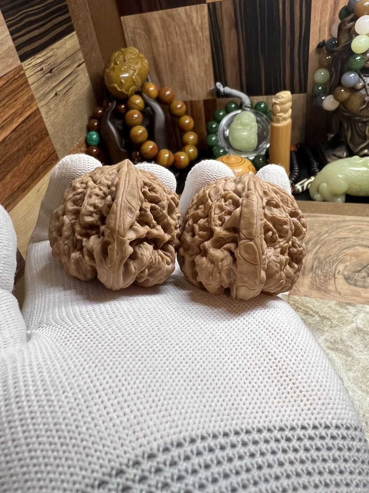 Pair of  Match Chinese Health Walnut 46×44×41mm 精配文玩核桃～平谷暴雪 3