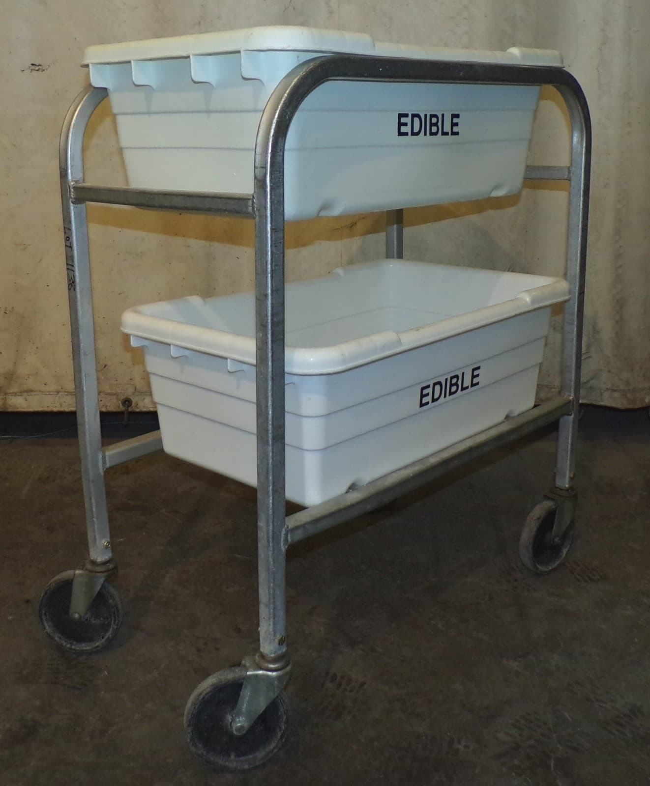 ALUMINUM NEW AGE INDS. 2 LUG CAPACITY DOLLY W/ 2 HANTOVER WHITE "EDIBLE" LUGS 3