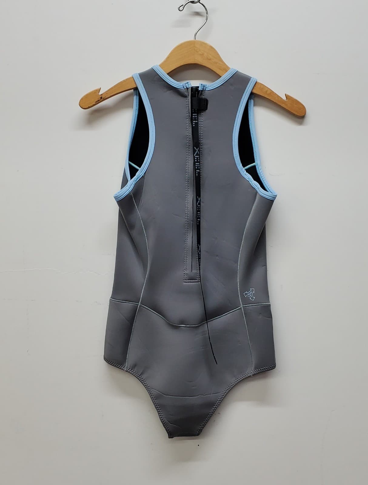 XCEL BECKY 1.5/1mm Women's BZ Sleeveless Spring Suit - DGY - Size 8 - NWT 4