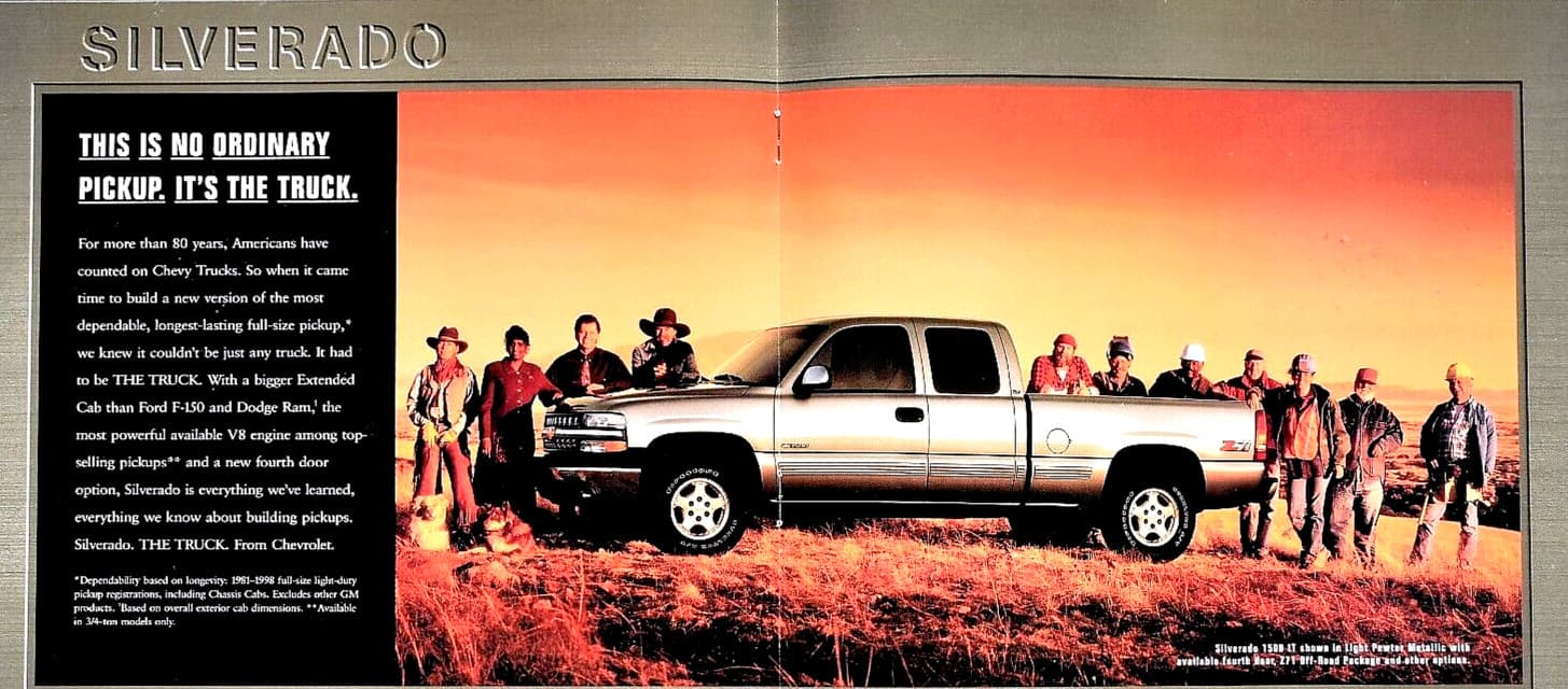 ORIGINAL 2000 CHEVROLET FULL LINE TRUCK SALES BROCHURE ~ 32 PAGES ~ 8.5" X 10" 5