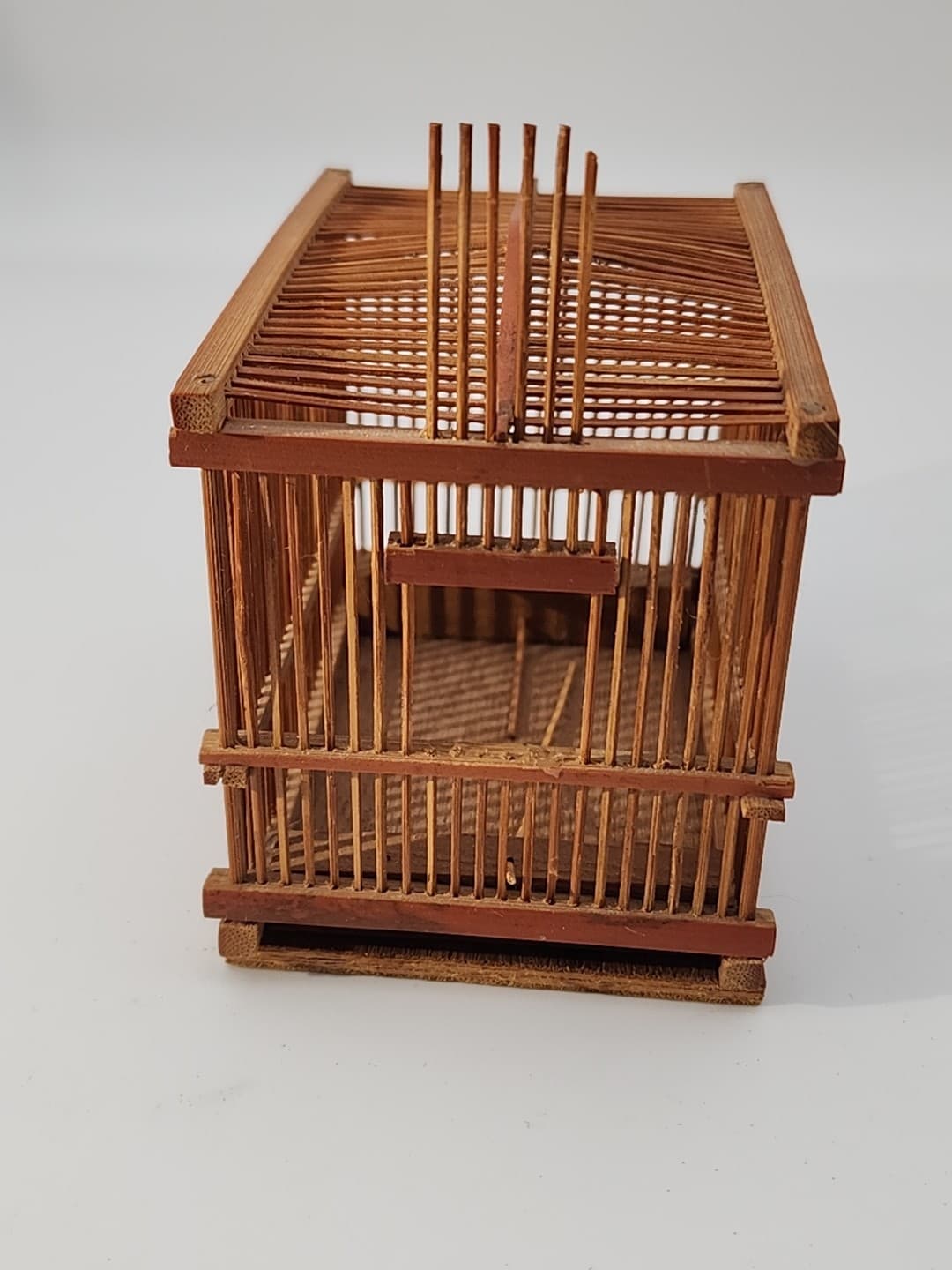 Vintage bamboo wooden lucky cricket cage with sliding door 2
