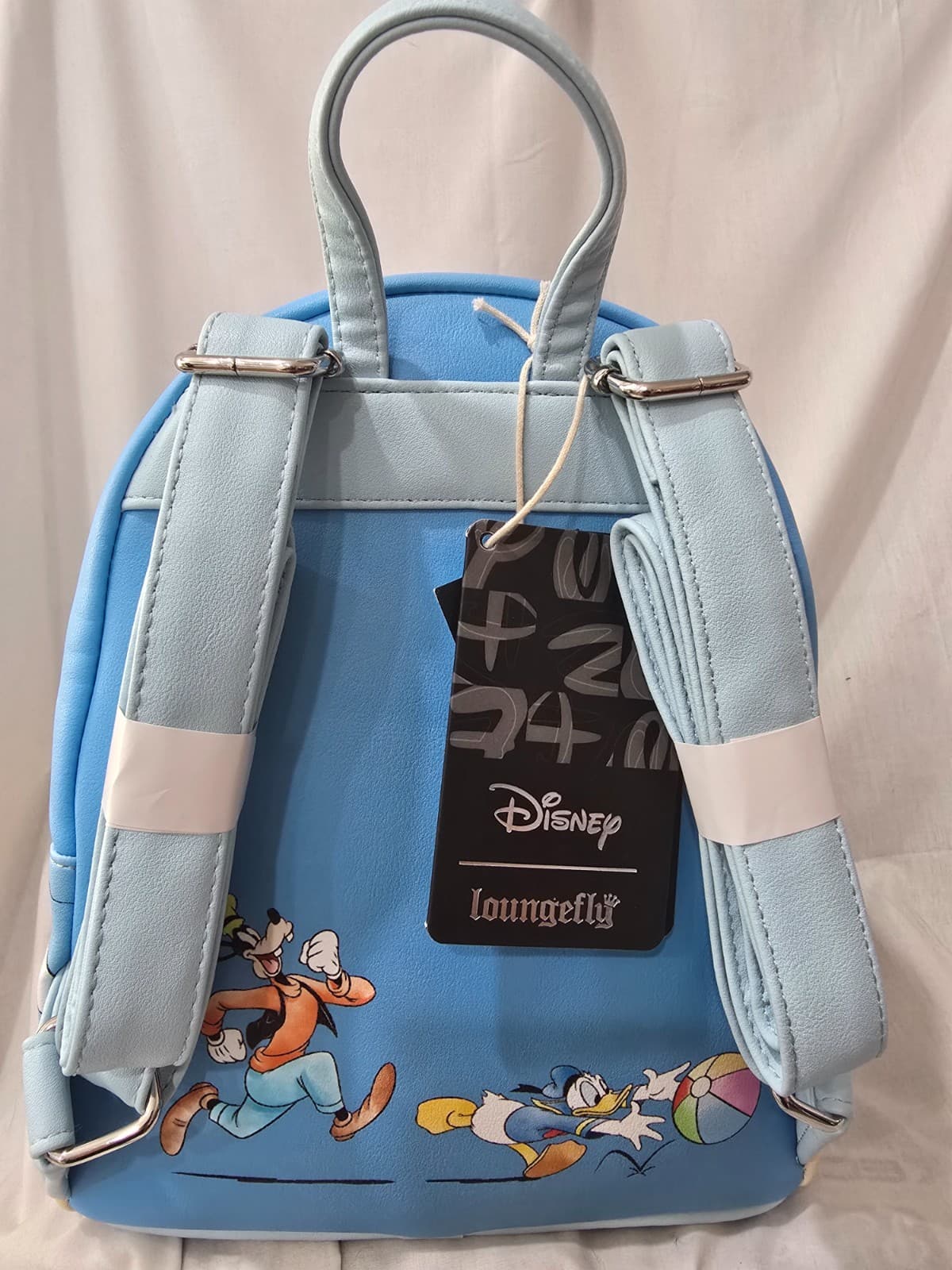 Loungefly Disney Mickey Mouse and Friends Beach Day Mini Backpack **BRAND NEW** 4