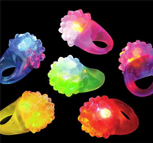 12 LED FLASHING COLOR LIGHT UP BUMPY RINGS RAVES PARTY JELLY RING CARNIVAL PRIZE 2