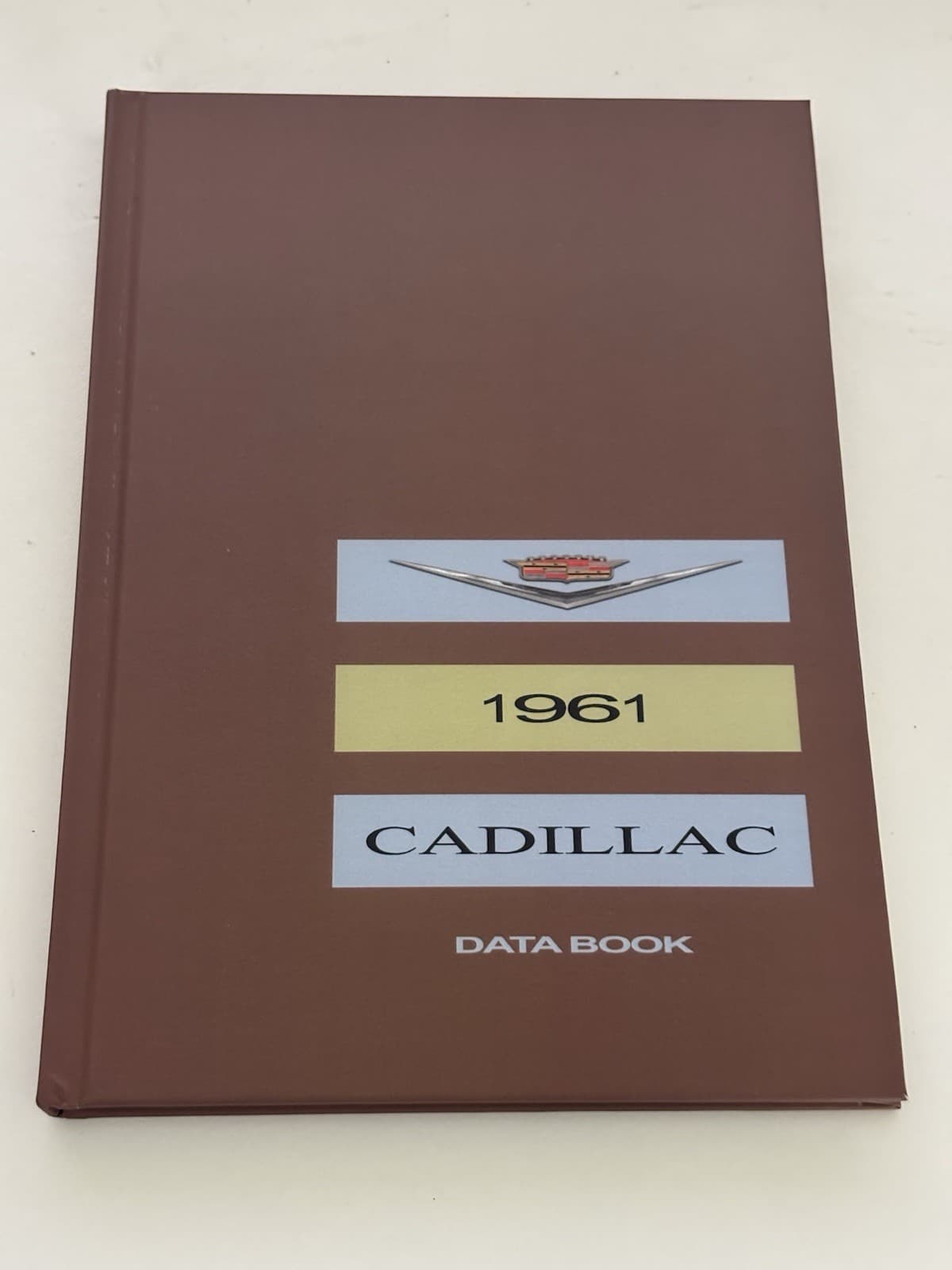 1961 Cadillac Data Book Models, Features, Interior - ClassyCo Jan Olaf Hansen