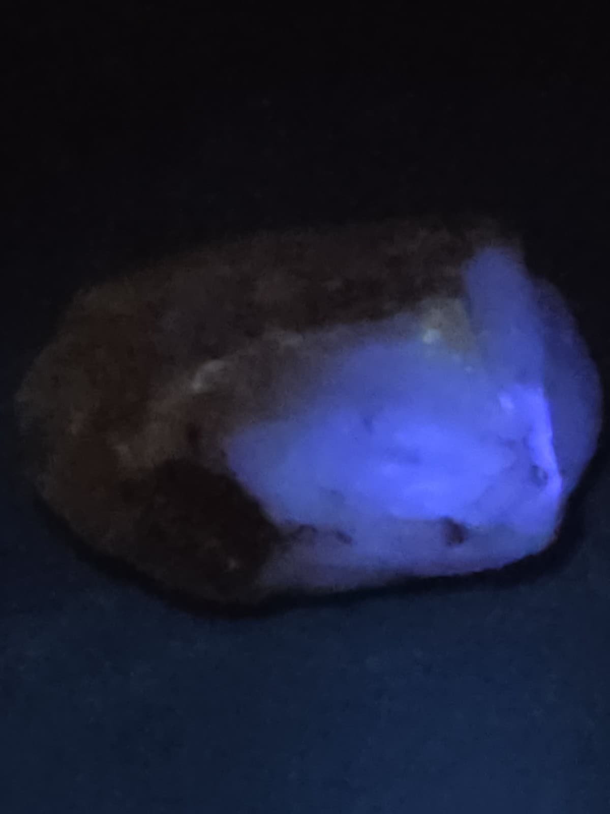 Terlingua Calcite Phosphorescent Mineral Specimen 3.45 Oz 3