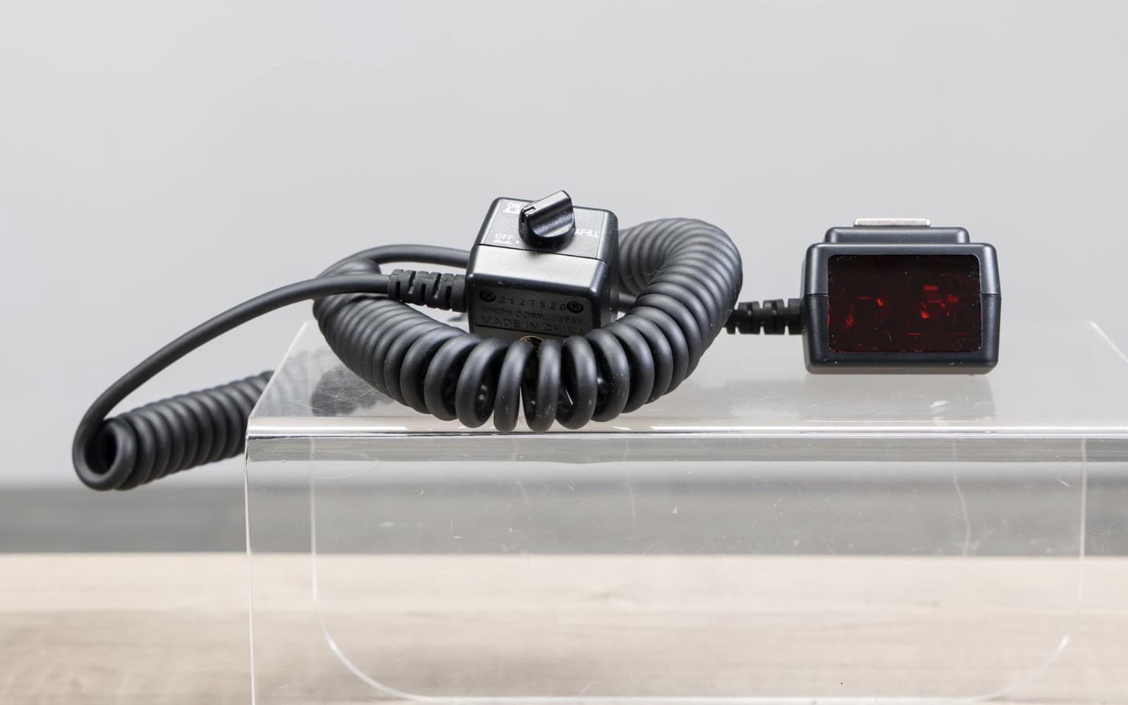 Nikon SC-29 TTL Off-Camera Coiled Remote Cord Flash Cable w/ Instructions & Box 3