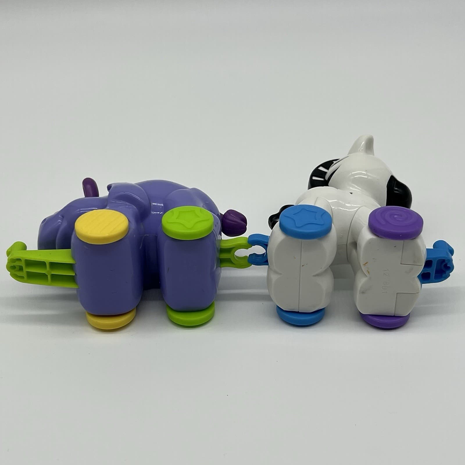 Fisher-Price Amazing Animals Zebra and Rhinoceros Train Cars Lot Of 2 6