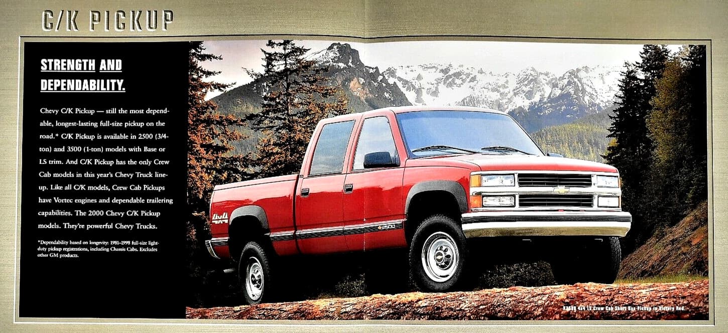 ORIGINAL 2000 CHEVROLET FULL LINE TRUCK SALES BROCHURE ~ 32 PAGES ~ 8.5" X 10" 3