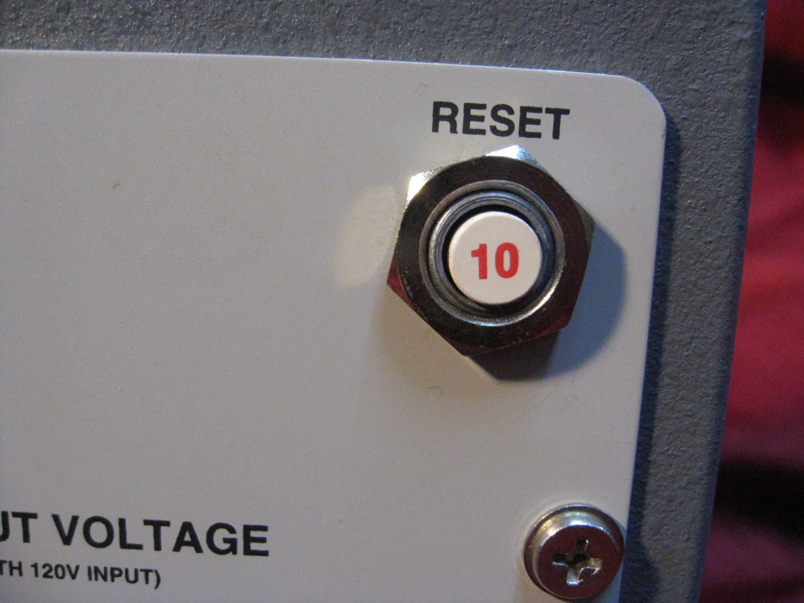 General Radio Variac W8MT3 Autotransformer Load 0-140V 10A grounded bench supply 3